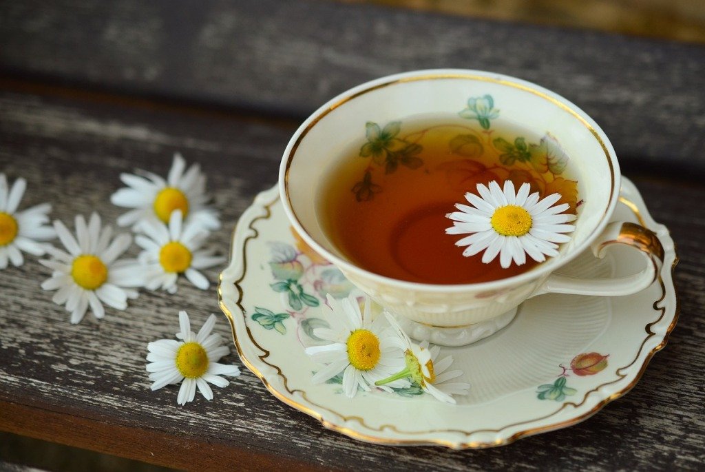 Chamomile-tea-alternative therapies