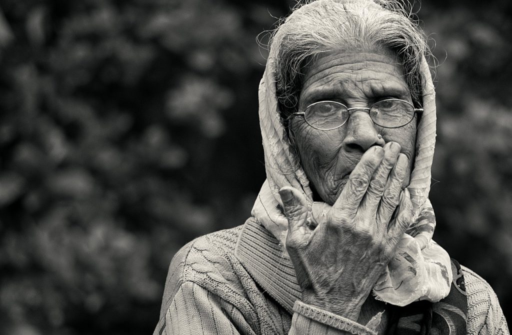 old lady, black and white, monochrome